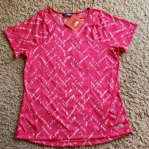 THE NORTH FACE tshirt